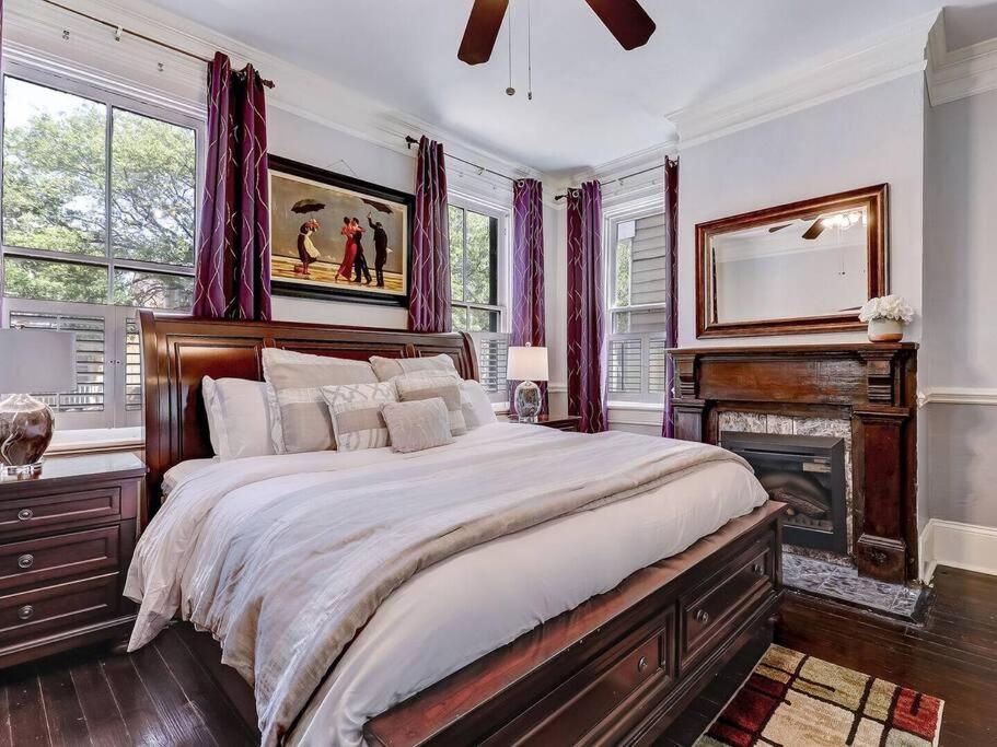 Historic Savannah Gold Private Condo With Pool - 2Bed, 1&Half Bath, Sleeps 6, 1St Floor, 15 Min Walk To Historic Savannah Center And All Attractions מראה חיצוני תמונה